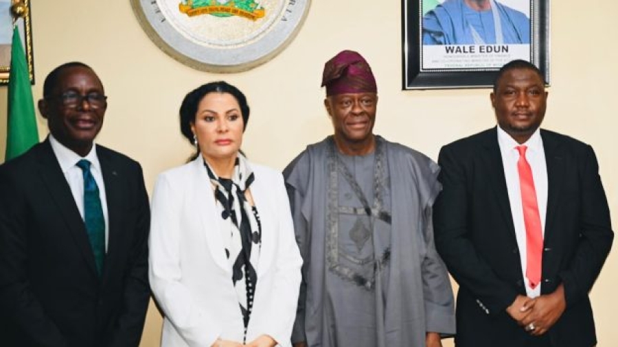 The Minister of Finance and Coordinating Minister of the Economy, Mr. Wale Edun (3rd left) and the Minister of State for Finance, Dr. Doris Uzoka-Anite pose for a group photo with the newly appointed MD/CEO Nigeria Deposit Insurance Corporation (NDIC), Mr. Thompson Oludare Sunday (1st left) and Executive Director (Operations) NDIC, Dr. Kabir Sabo Katata (1st right) during their inauguration as the new NDIC Management by the Honourable Minister in Abuja.